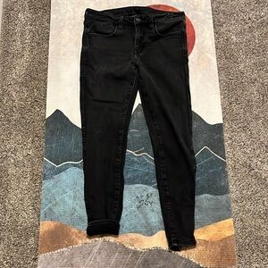 American Eagle Stretch Jeans - 6 Short